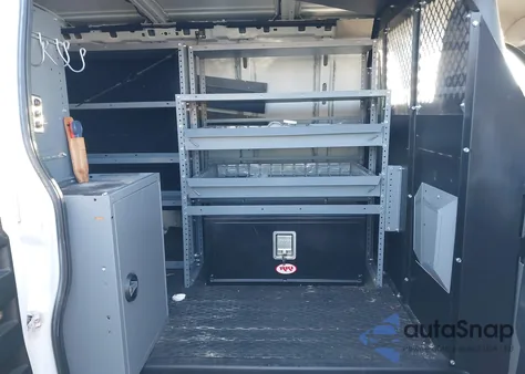 2016 Chevrolet Express 2500 Work Van z USA, uszkodzony, nr VIN 1GCWGAFF3G1313751